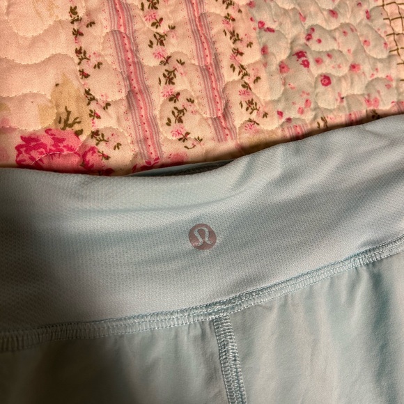 Lululemon shorts - Picture 6 of 6